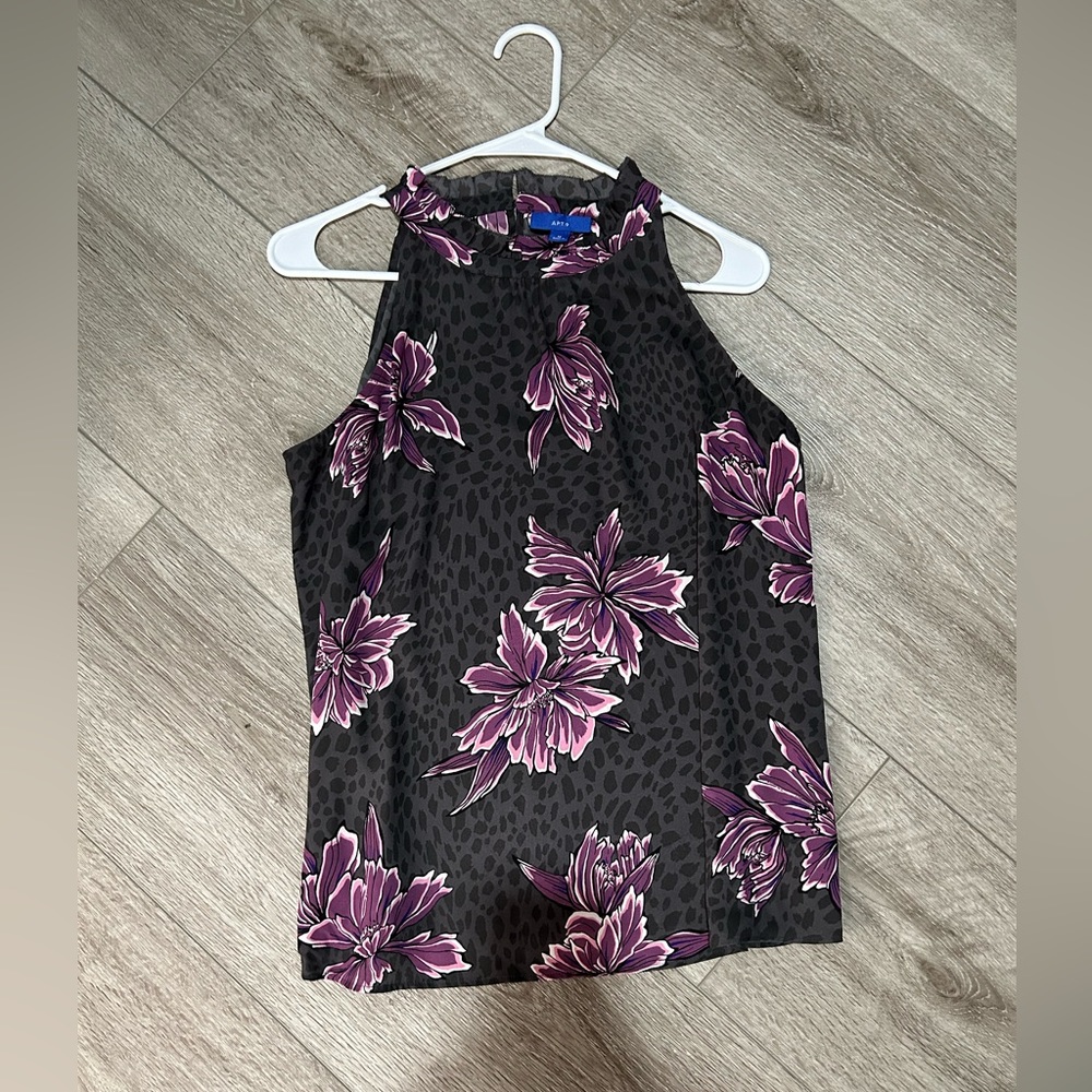 Women’s Apt. 9 halter top